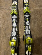 atomic skis black SX12 with bindings
