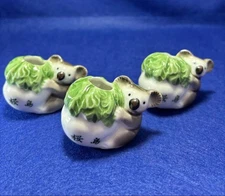 Arita ware with Sakurajima radish logo, koala ceramic pen holder, toothpick