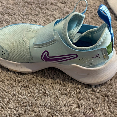 Nike Flex Runner 3 Unisex Kids Slip-On Low Top Athletic Sneaker Light Blue 12