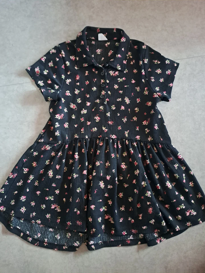 Robe fluide manches courtes à petites fleurs Zara - 8 ans - Photo 1/4