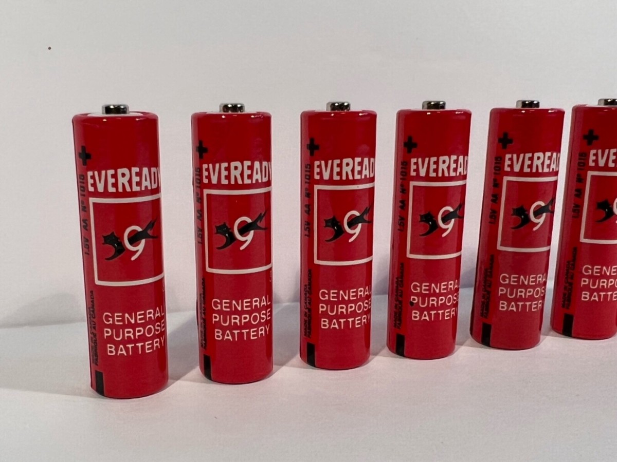 8 Vintage Black Cat 9 Lives EVEREADY AA 1.5V No. 1015 Batteries | eBay
