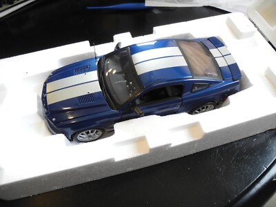 Collector's FIND, Very Rare, FRANKLIN MINT 2008 FORD Mustang SHELBY GT500KR!