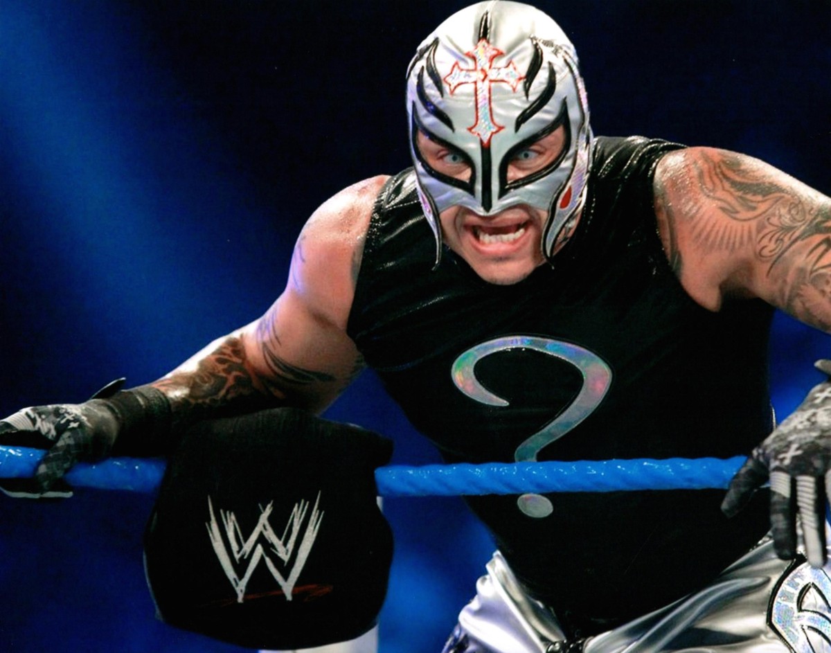Rey Mysterio 8x10 Glossy WWF Pro Wrestling Photo WWELucha Libre