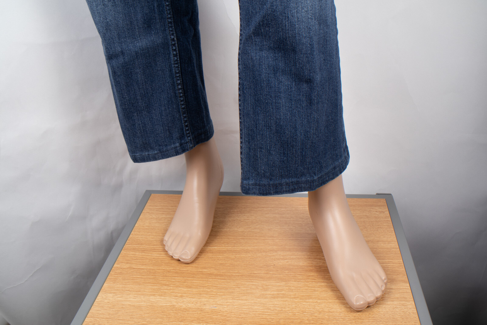 Buffalo David Bitton Driven-X Basic Straight Stre… - image 3