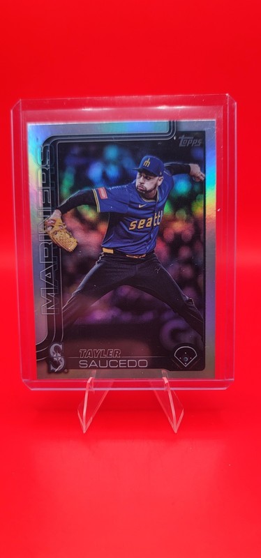 Topps 2025  Update Series Pink Holo Foil Parallel Tayler Saucedo Mariners US226