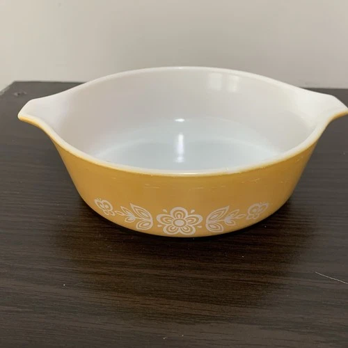 Vintage Pyrex Yellow White Butterfly Flower Casserole Dish 471-B 500ml No Lid