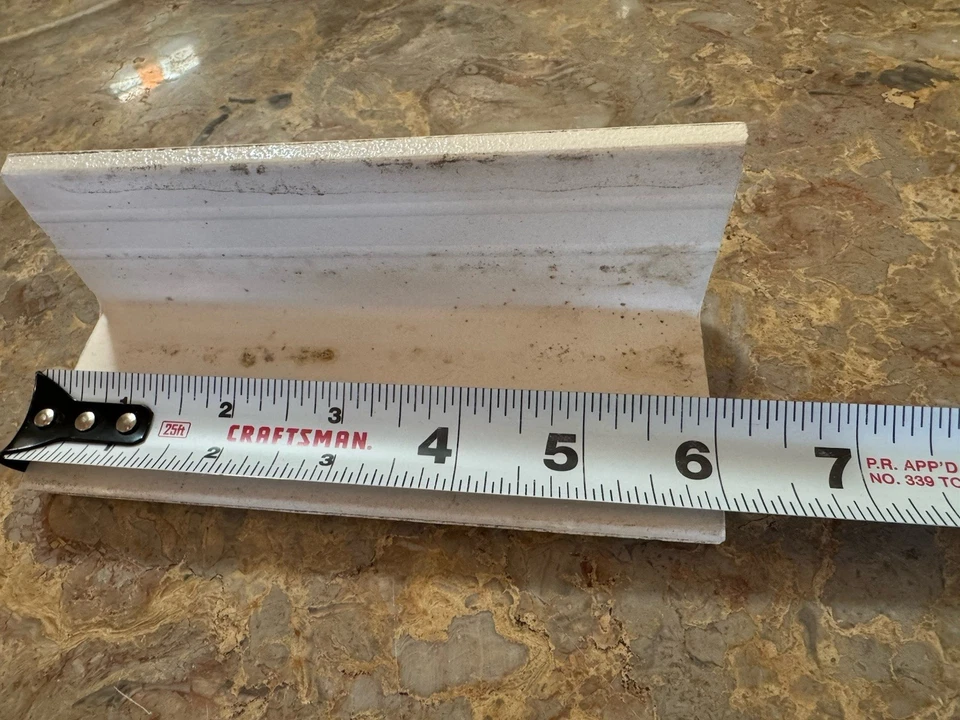 Azulejo 1-Dal D-410 oro maya tapa en V brillo borde vintage amarillo salpicaduras llenas de baches Foto 3 de 3