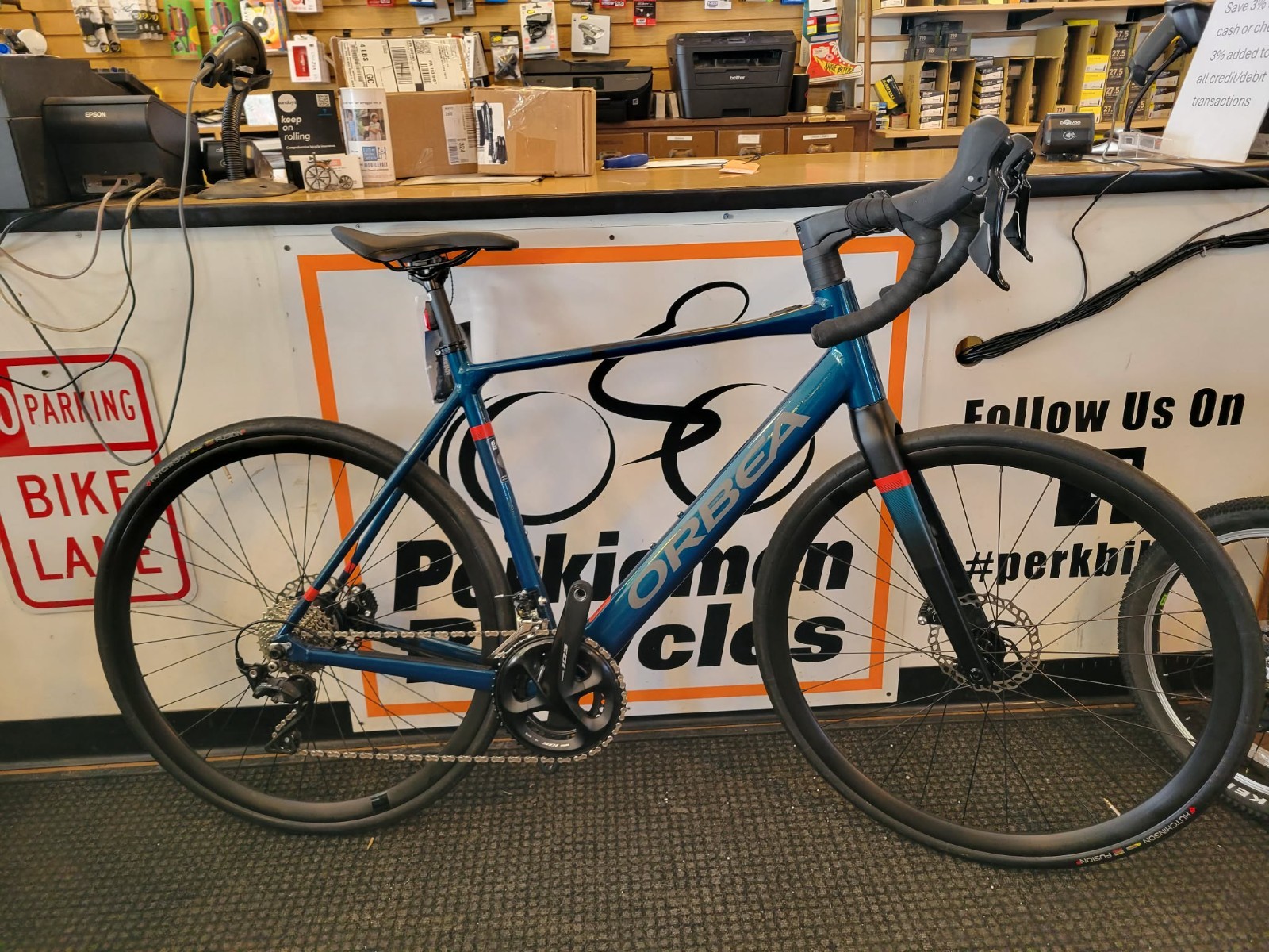 Orbea Gain D30 Large Aluminum Shimano 105 Mahle X35 Electric Pedal Assist