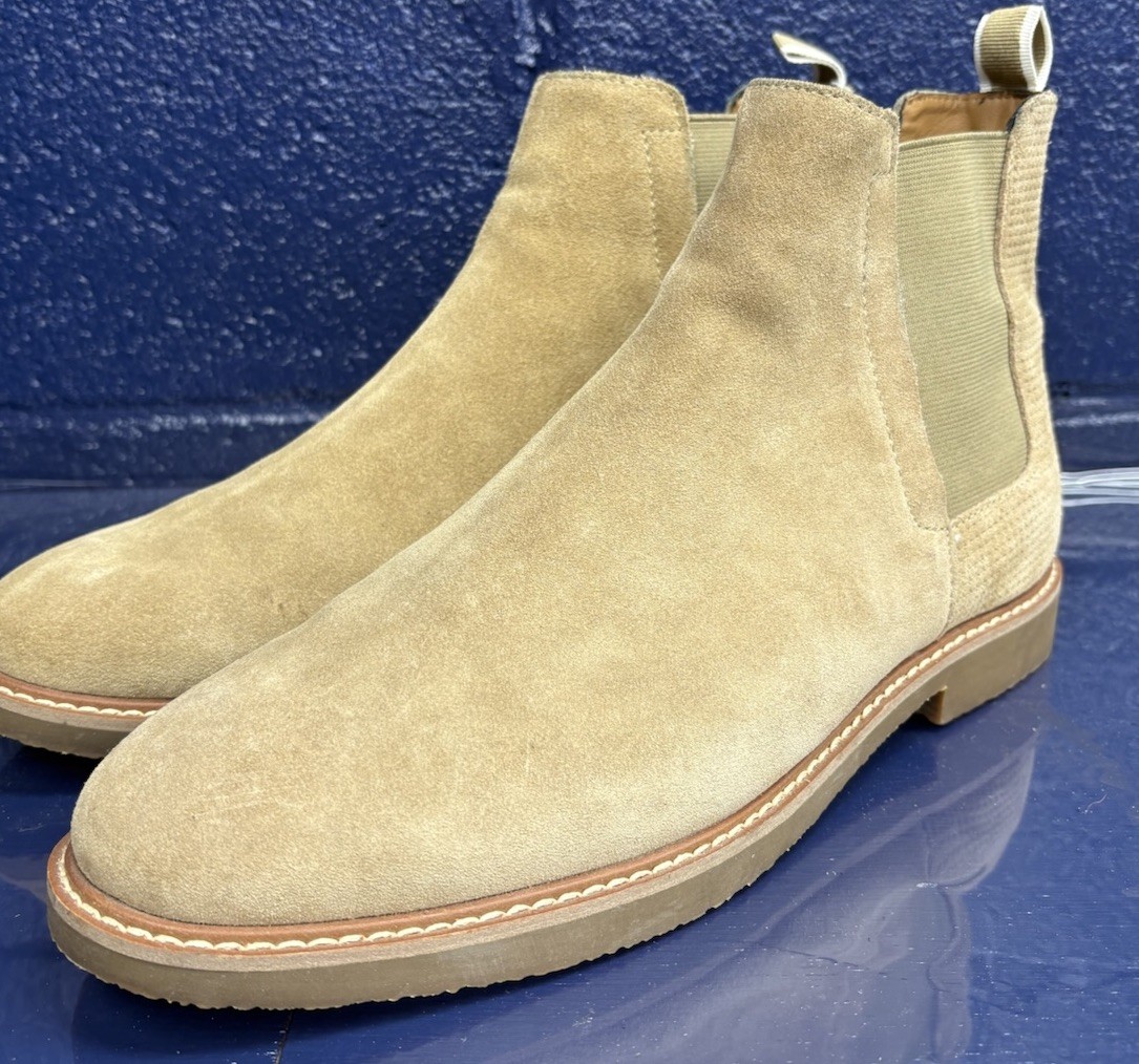 's Highline Chelsea Boots Size 10 Khaki