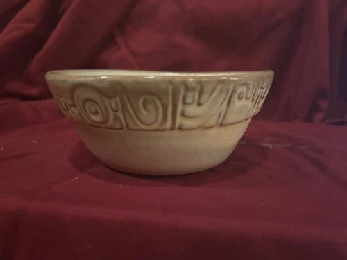 Vintage  Frankoma pottery bowl   Mayan-Aztec   6 in diameter
