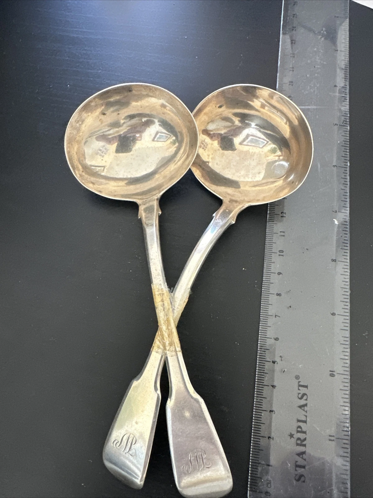 PAIR OF ANTIQUE SOLID SILVER SAUCE LADLE. LONDON 1813