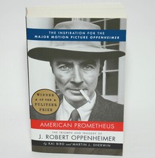 AMERICAN PROMETHEUS Triumph & Tragedy of J Robert Oppenheimer Bird & Sherwin TPB