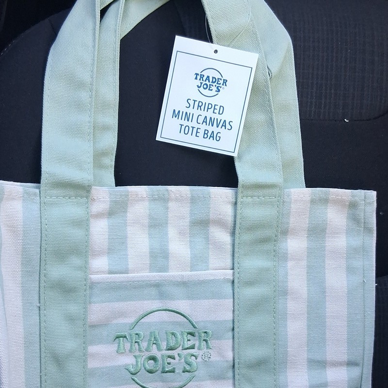Trader Joe's LIMITED EDITION Striped Canvas Tote Bag Green & White Striped