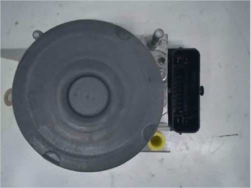 Calculateur abs occasion PEUGEOT 307 Phase 2 SW - 1.6HDi 16v FAP 110ch - Photo 2/7
