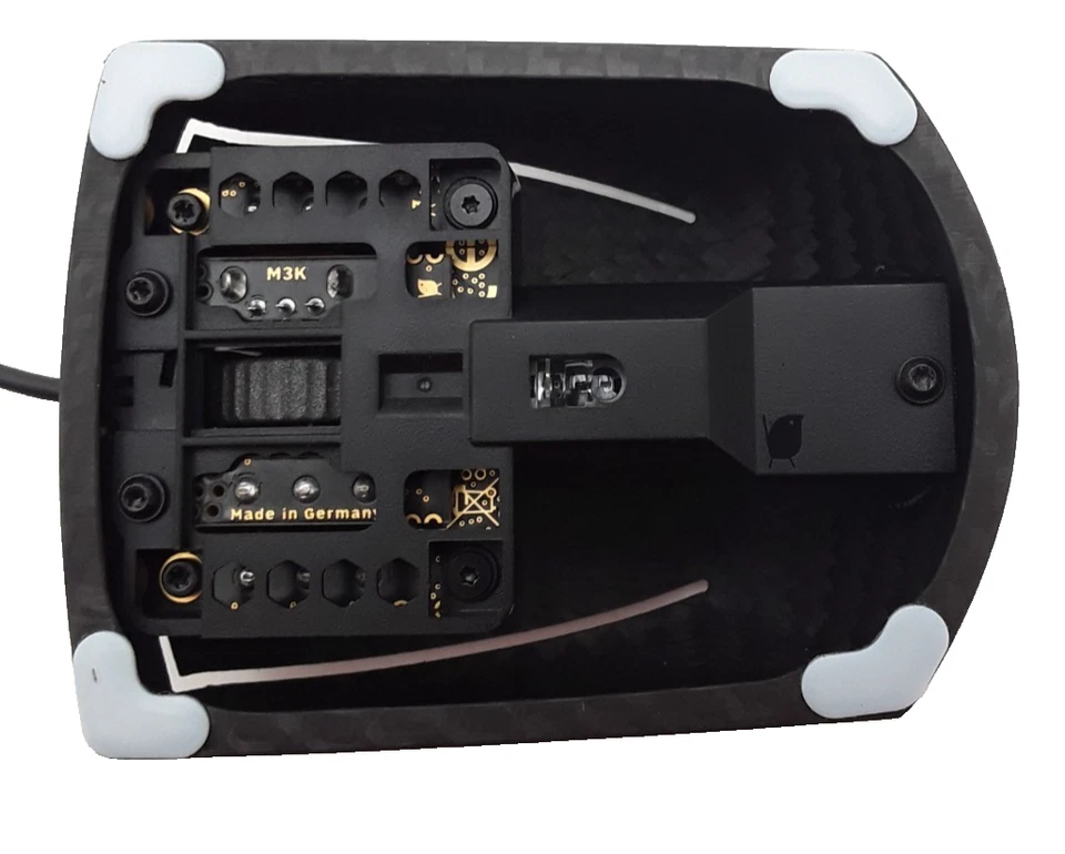 Zaunkoenig | M3K Carbon Fiber Gaming Mouse-Black | USB-8000Hz | Weighs only 24g - Image 2 of 4