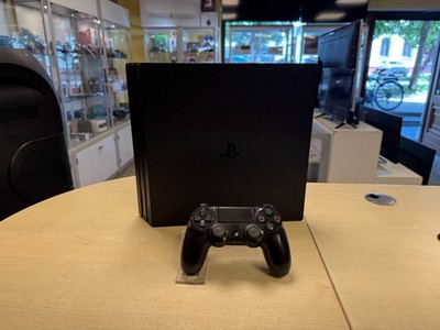 Sony Playstation 4 Pro 1TB Konsole Schwarz CUH-7216B Firmware 13.50