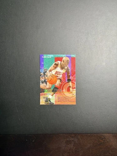 1995 Fleer Michael Jordan #22 RAW Bulls Base Card 90’s MJ Chicago GOAT HOF 🔥