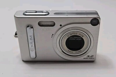 Casio Exilim EX - Z38 Camera 3.2 Mega Pixels Silver New Battery Tested 