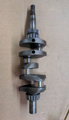 Wisconsin VH4D Crankshaft Standard Short Shaft New Holland