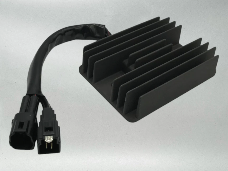 RECTIFICADOR REGULADOR SUZUKI GENUINO OEM GXR 600 750 2008 - 09 32800-47H00-RX0 Foto 4 de 4