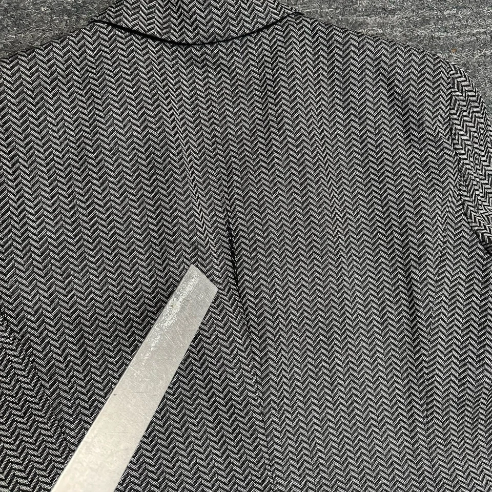 Armani Collezioni Blazer 女式 12 灰色人字形单扣夹克商务 — 第 4/4 张图片