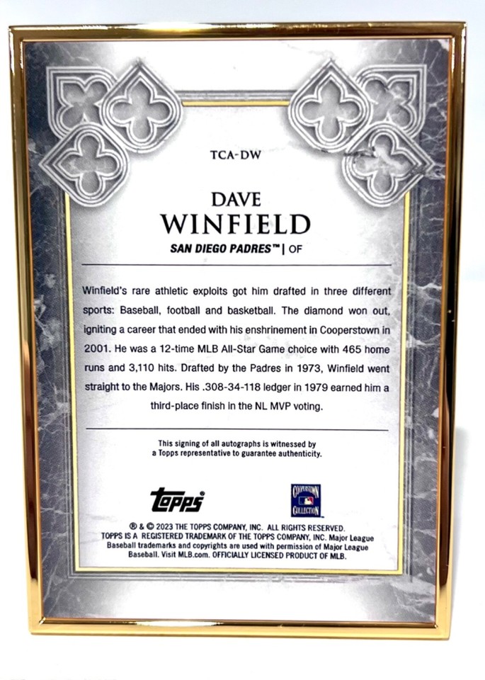 2023 Topps Transcendent Dave Winfield gold framed on card auto 4/5