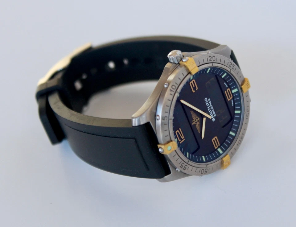 Reloj Hombre Breitling F56062 AEROESPACIAL, ESFERA NEGRA, TITANIO, ALARMA, 40mm, ¡GUAU! Foto 4 de 4