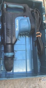 Makita 20lb Jackhammer SDS Max Concrete Breaker Concrete Hammer