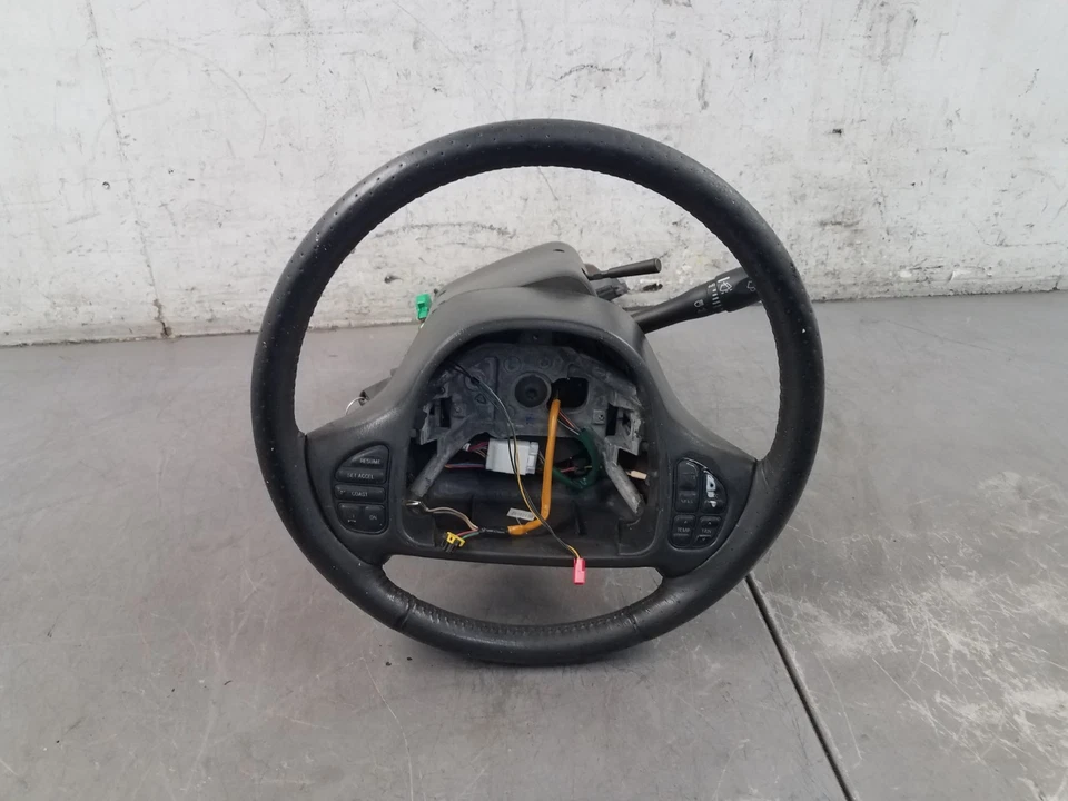 2003 03 04 Mercury Marauder Steering Wheel / Column / Key - * #7132 K6 - Image 2 of 4