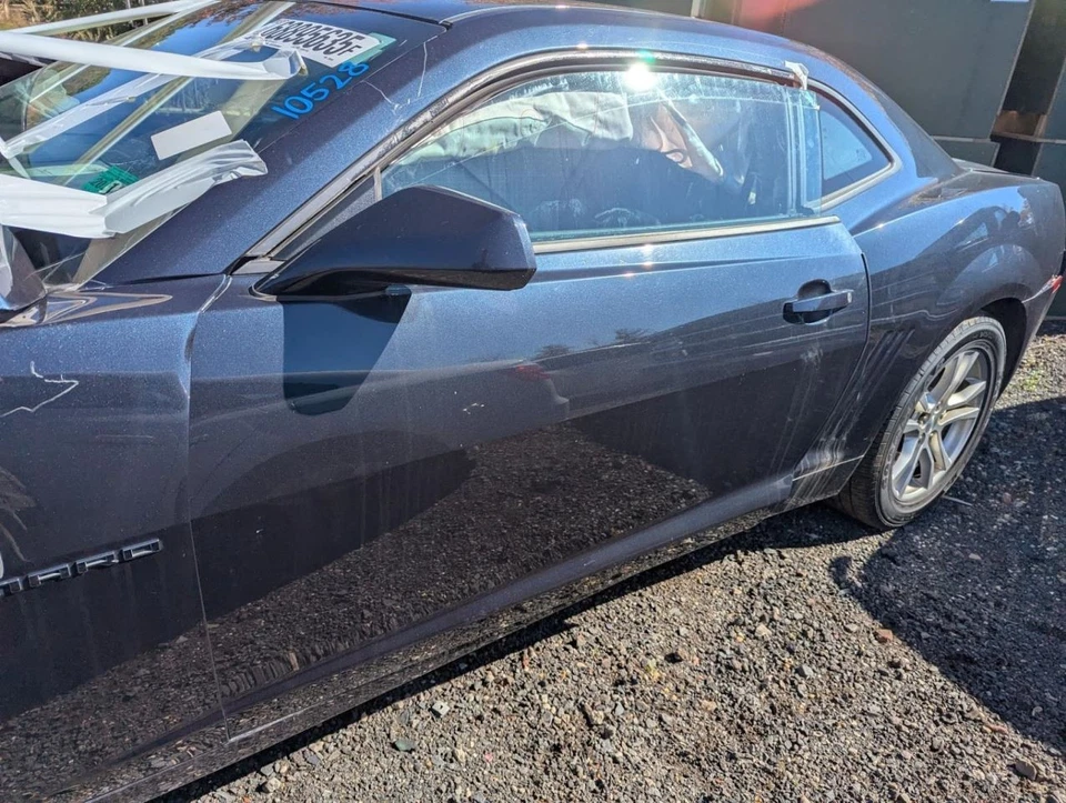 (LOCAL PICKUP ONLY) Trunk/Hatch/Tailgate Coupe Without Spoiler Fits 14-15 CAMARO Foto 4 de 4