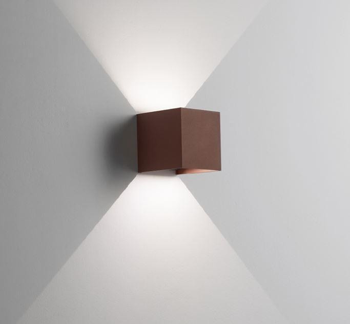 Lampada Isyluce Hotshot 518N-21 Corten: Design Cubico 16W 4000K IP54