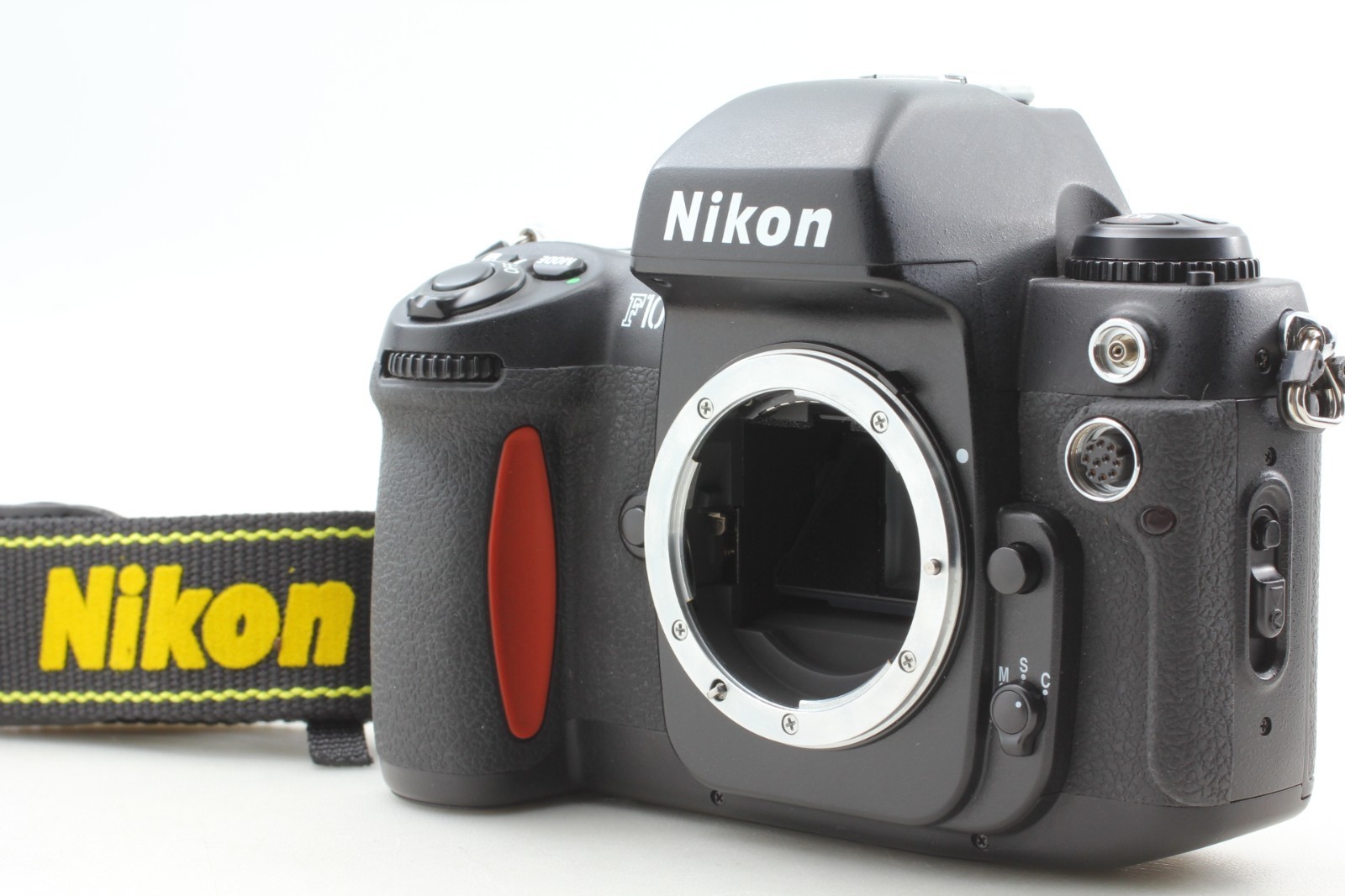 No Sticky [TOP MINT w/ Strap] Nikon F100 35mm SLR Film Camera Body Only JAPAN