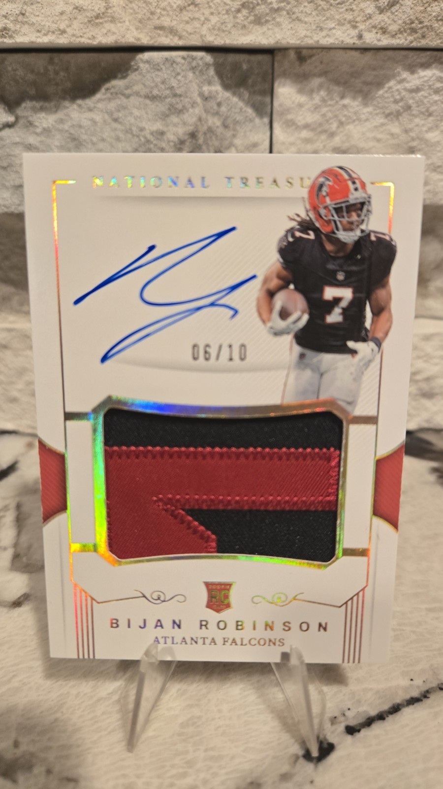 2023 National Treasures Bijan Robinson Rookie Crossover Patch Auto GOLD /10 RC