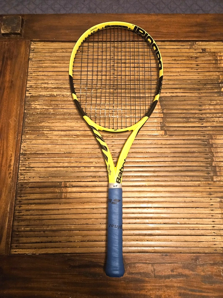 Babolat Pure Aero Lite Tennis Racket 270g Grip 1 (Strung + Bag), photo 1 of 5