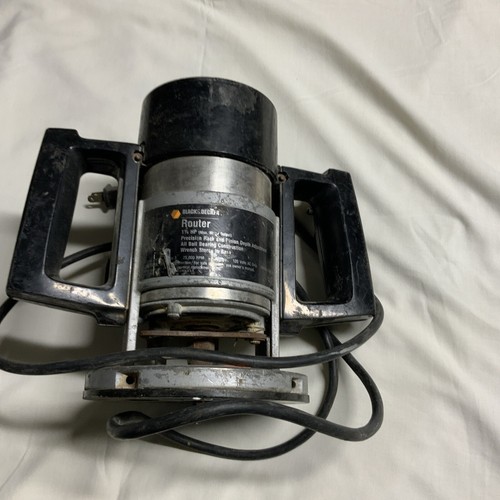 Black & Decker USA Router 1-1/4 HP 7613 Type 3 (8.5 amps) 25,000 RPM ...