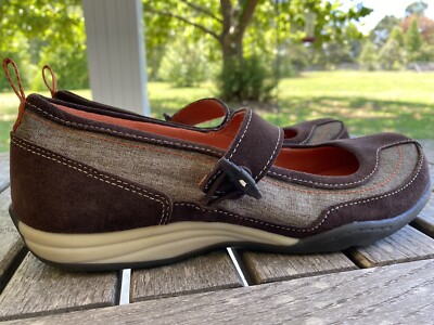 Lands End Spice Brown Loop Button Mary Jane Trekker Flats Shoes SZ 8.5 B #380799