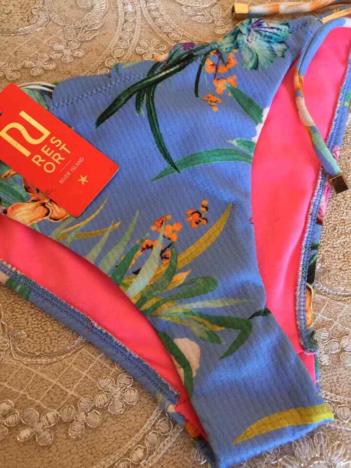 B/NEW Ltd Edition RIVER ISLAND Holiday BEACH BIKINI BOTTOMS  COMPLETELY SOLD-OUT