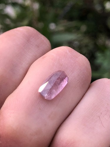 3.40crt Beautiful Rose-Cut Pink Tourmaline - Picture 15 of 15
