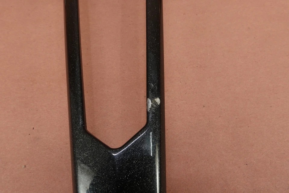 Soporte de montaje de lámpara de luz de señal de giro trasera Victory MAGNUM 2016-2017 Foto 2 de 4