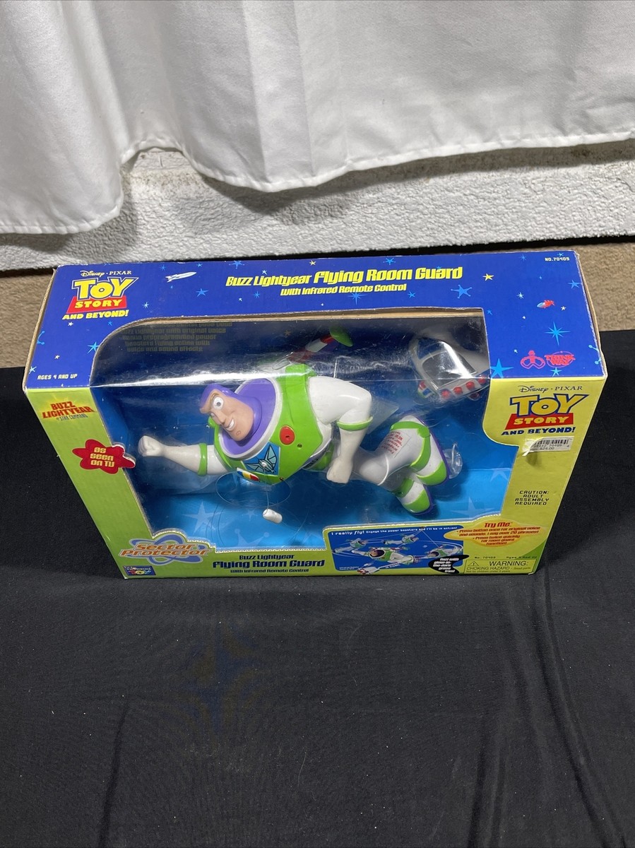 トイ・ストーリー - Buzz Lightyear Flying Room Guard Thinkway Disney Pixar Toy Story Buzz Lightyear Flying Room