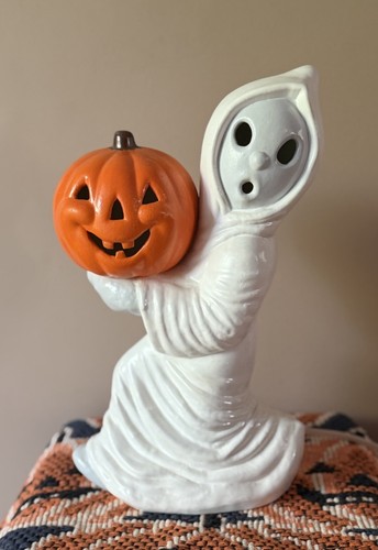 Vintage Ceramic Halloween Ghost Holding Pumpkin Jack-O-Lantern Light Works