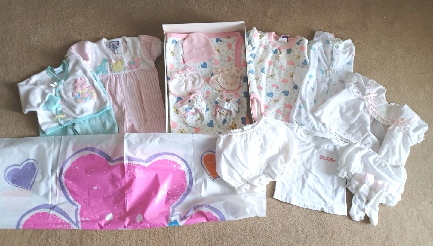 Mixed Lot Of Baby Girl Clothes Size 0-12 Months And Accessories
