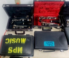 CLARINET LOT OF 8 With Case SELMER BUNDY PLASTIC STUDENT Broken Band for PARTS 