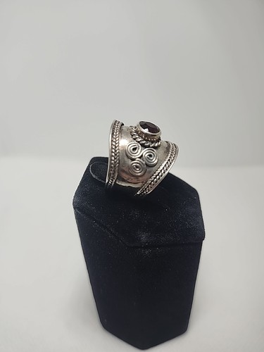 Sterling Silver Balinese Boho Style Wide Band Ring with Faceted Garnet Size 6.5 - Picture 2 of 9