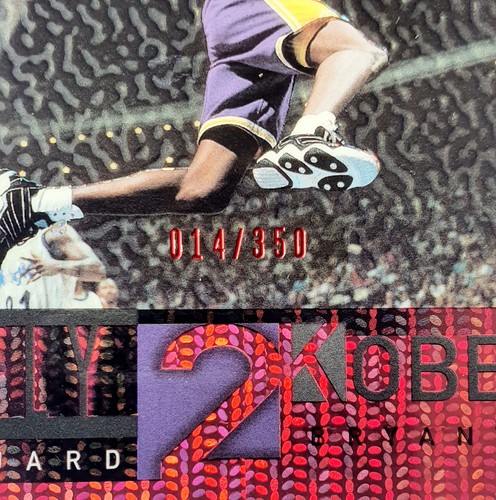 2000-01 UD Ultimate Victory Fly2 Kobe #67 Kobe Bryant Lakers HOF Rubies 014/350 - Bild 3 von 5