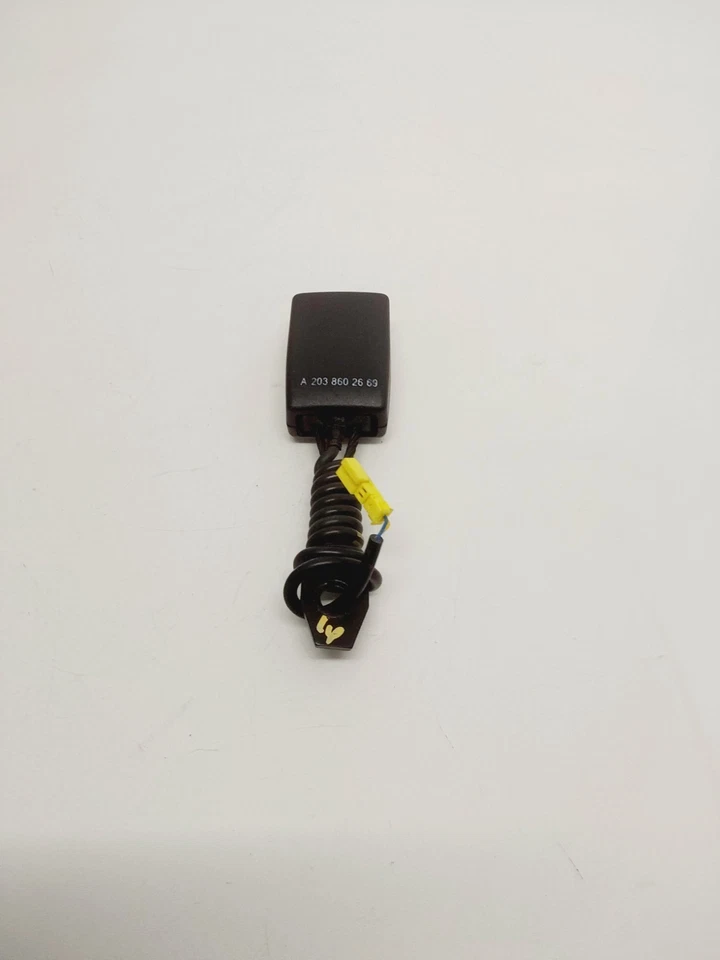 Fivela de cinto de segurança lateral para motorista 2009 Mercedes Benz CLK 350 A2038602669 - Imagem 3 de 4