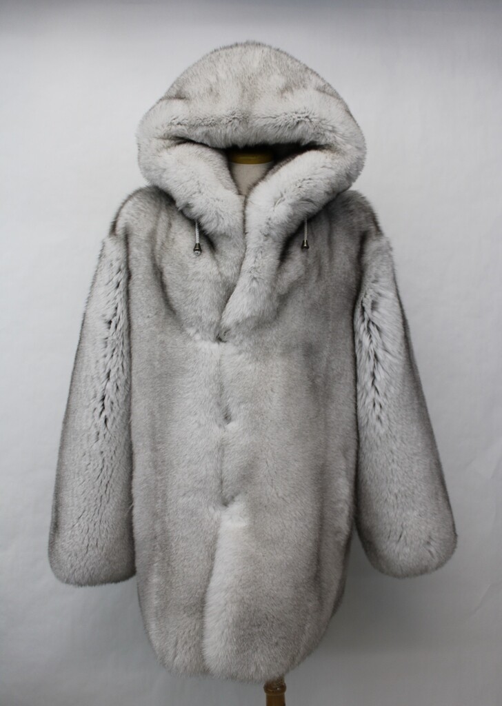 BRAND NEW NORWEGIAN BLUE FOX FUR JACKET W/ HOOD COAT FOR MEN BRAND NEW NORWEGIAN BLUE FOX FUR JACKET W/ HOOD COAT FOR MEN