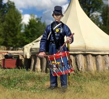 BRITAINS CIVIL WAR UNION 31381 UNION FEDERAL INFANTRY DRUMMER 3