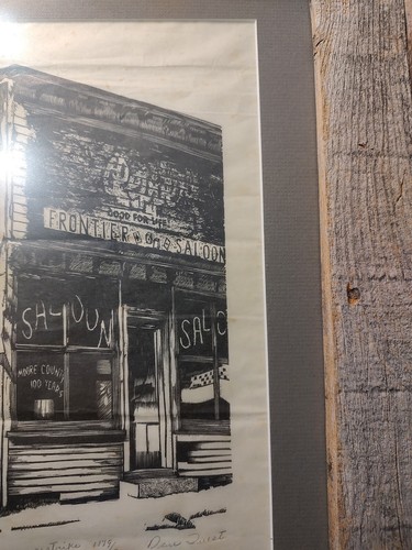 DAN QUEST "FRONTIER SALOON" SIGNED LIMITED RESTRIKE WOODCUT FROM JACK DANIEL - Picture 3 of 14