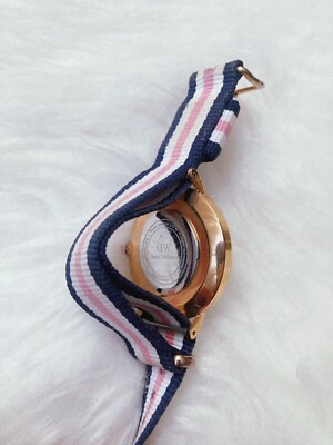 DANIEL WELLINGTON DW Classic Southampton White Dial Watch  display picture 3